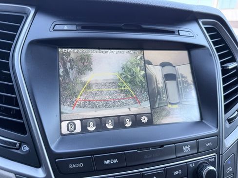 Used 2017 Hyundai Santa Fe Limited w/ Cargo Package FWD image 25