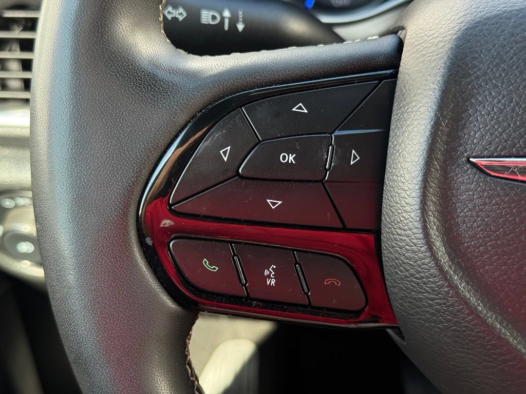 Used 2022 Chrysler Pacifica Limited w/ S Appearance Package FWD image 38