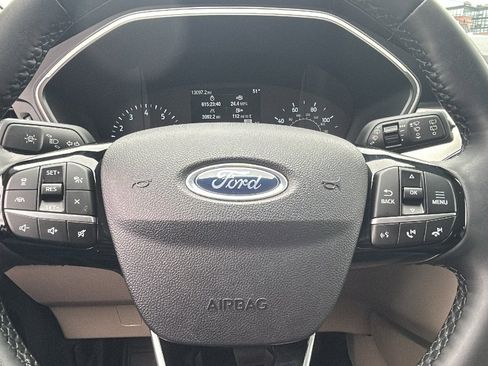 Used 2022 Ford Escape SEL AWD/4WD image 19