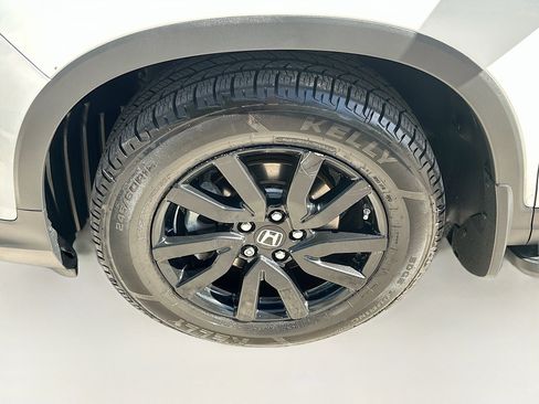 Used 2020 Honda Pilot EX image 37