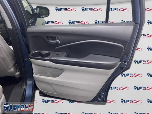 Used 2020 Honda Pilot EX image 15