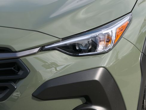 Certified 2026 Subaru Crosstrek 2.0i Premium AWD/4WD image 9