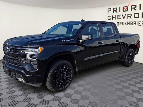 Used 2024 Chevrolet Silverado 1500 RST w/ Convenience Package II image 4