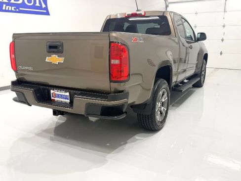 Used 2015 Chevrolet Colorado Z71 image 12