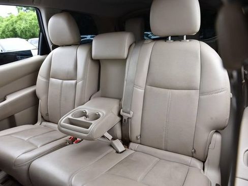 Used 2014 Nissan Pathfinder Platinum w/ Platinum Premium Package AWD/4WD image 25