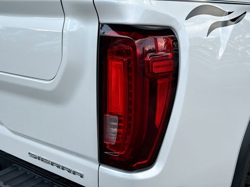 Used 2022 GMC Sierra 2500 Denali w/ Denali Ultimate Package image 33