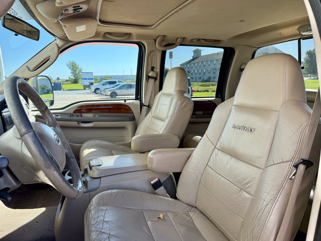 Used 2003 Ford F350 Lariat AWD/4WD image 11
