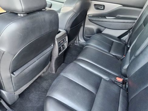 Used 2019 Nissan Murano SL w/ SL Technology Package FWD image 22