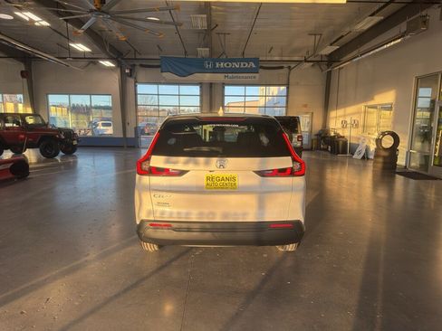 New 2026 Honda CR-V EX image 4