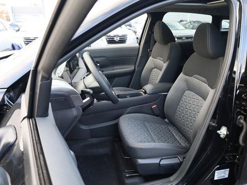 New 2026 Nissan Kicks SV w/ SV Premium Package image 10