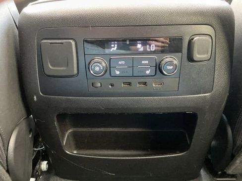 Used 2020 GMC Yukon XL Denali w/ Open Road Package image 35