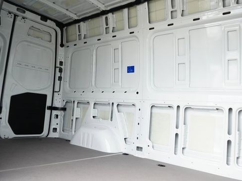 New 2025 Mercedes-Benz Sprinter 2500 image 26
