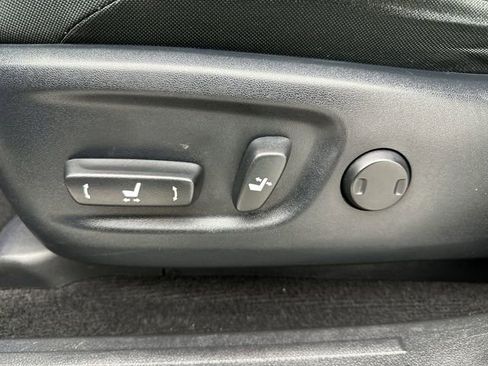 Used 2020 Toyota 4Runner TRD Off-Road image 13