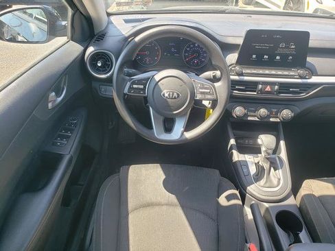 Used 2020 Kia Forte LXS FWD image 15