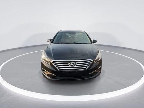 Used 2017 Hyundai Sonata SE w/ Cargo Package image 3