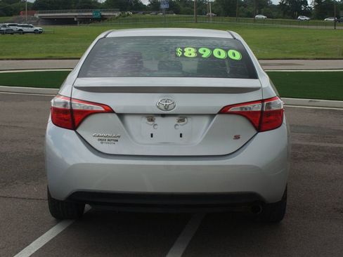 Used 2016 Toyota Corolla S FWD image 3
