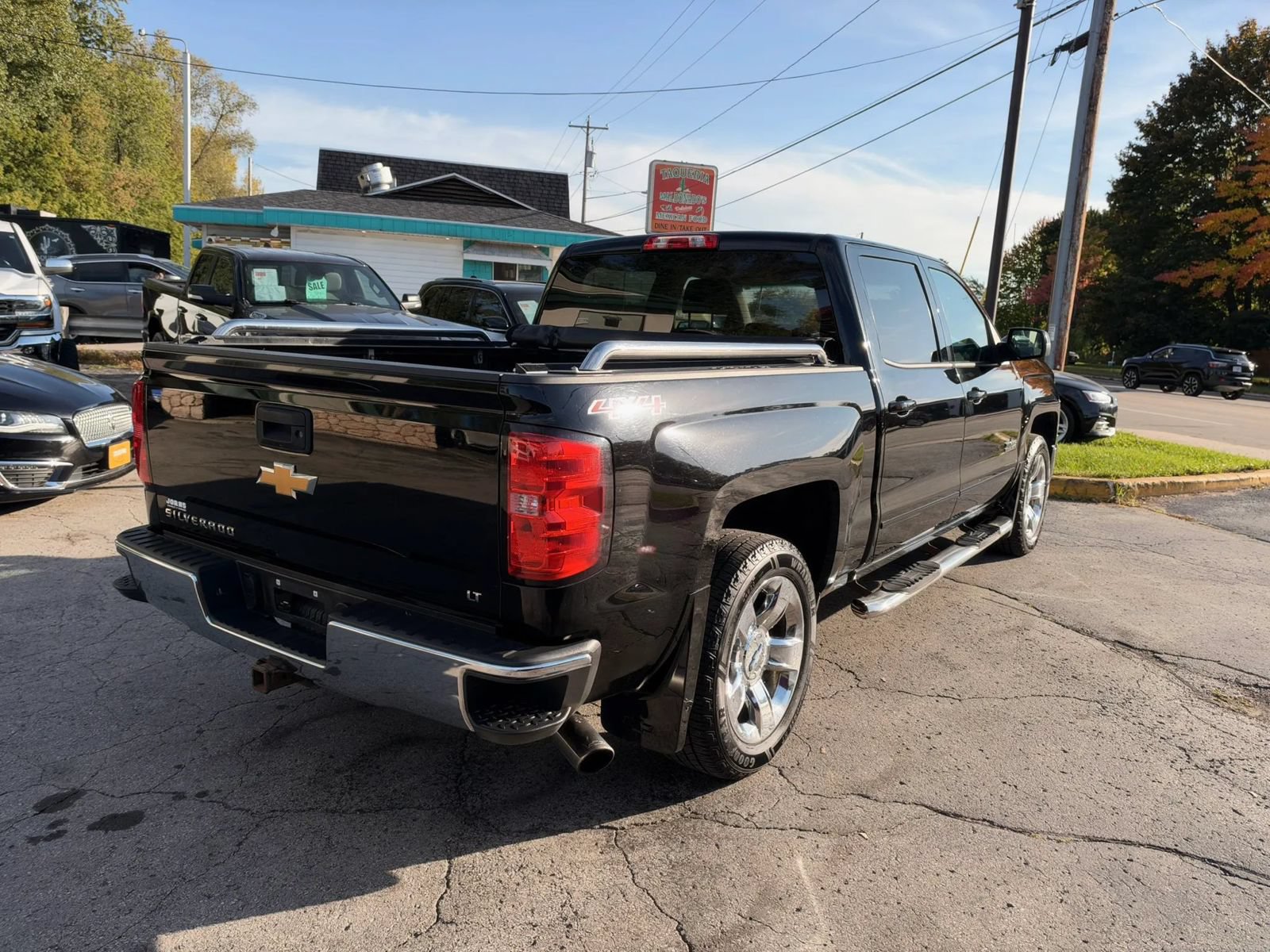 Used 2015 Chevrolet Silverado 1500 LT w/ Texas Edition, 1LT Trim AWD/4WD image 5