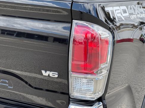 Used 2023 Toyota Tacoma TRD Off-Road AWD/4WD image 26