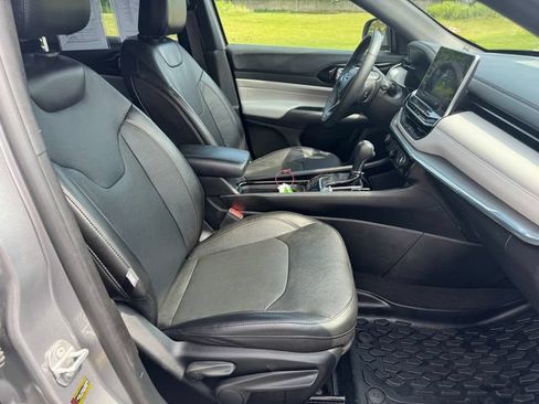 Certified 2023 Jeep Compass Limited AWD/4WD image 14