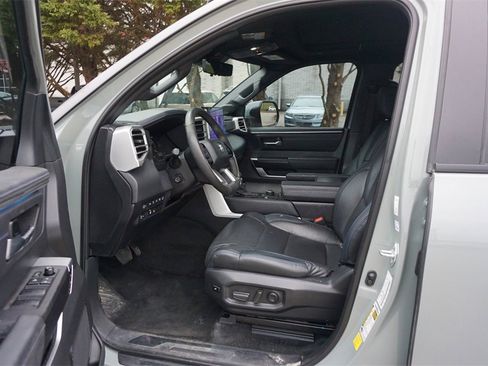 Used 2024 Toyota Tundra Platinum image 2