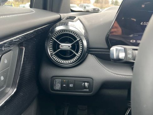 New 2025 Chevrolet Blazer EV LT AWD/4WD image 14