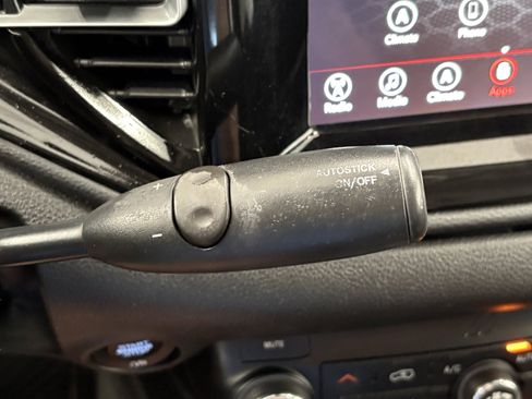 Used 2019 Dodge Durango AWD image 22