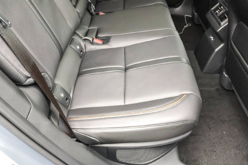 Used 2026 MAZDA CX-50 AWD 2.5 Hybrid w/ Cargo Package image 37
