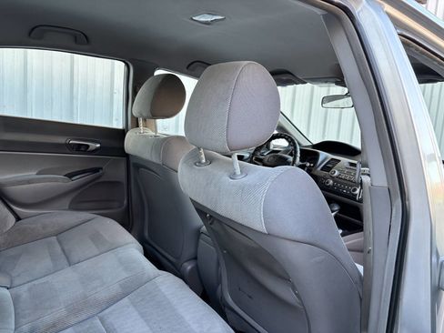 Used 2011 Honda Civic LX image 17