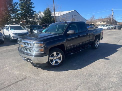 Used 2015 Chevrolet Silverado 1500 LT image 2