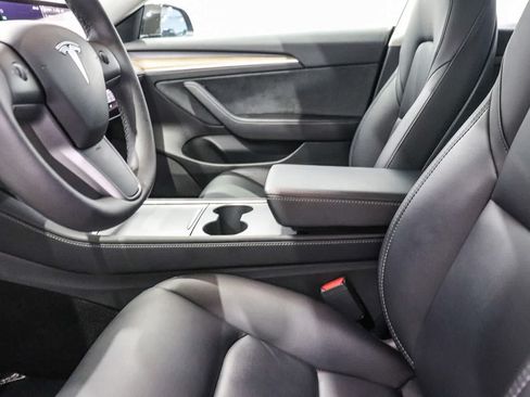 Used 2022 Tesla Model 3 Performance AWD/4WD image 18
