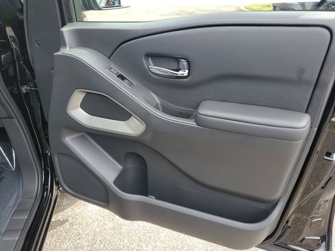 New 2026 Nissan Frontier SV image 28