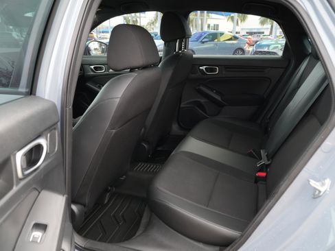 Used 2023 Honda Civic Sport image 18