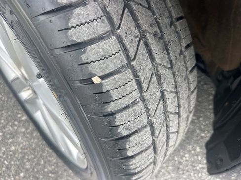 Used 2019 Toyota Corolla SE image 29