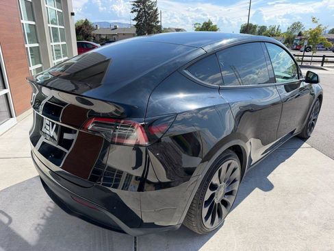 Used 2022 Tesla Model Y Performance AWD/4WD image 8