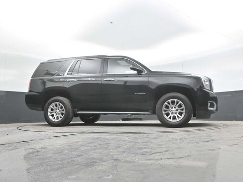 Used 2019 GMC Yukon SLT AWD/4WD image 29