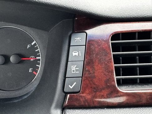 Used 2006 Chevrolet Impala LT image 24