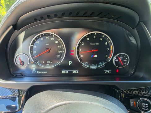 Used 2017 BMW X6 M AWD/4WD image 19