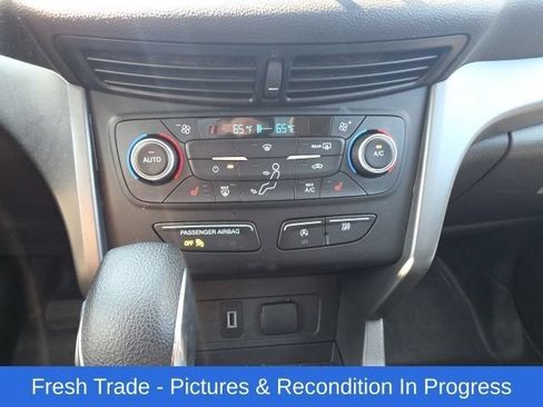 Used 2018 Ford Escape SE AWD/4WD image 14