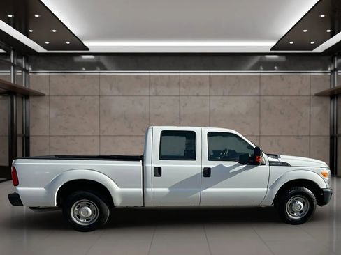 Used 2015 Ford F250 XL w/ Power Equipment Group RWD image 13