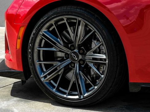 Used 2022 Chevrolet Camaro ZL1 RWD image 42