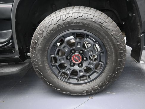 Used 2025 Toyota Sequoia TRD Pro AWD/4WD image 52
