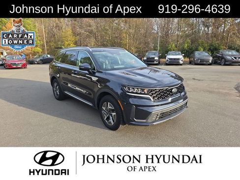 Used 2021 Kia Sorento S image 13