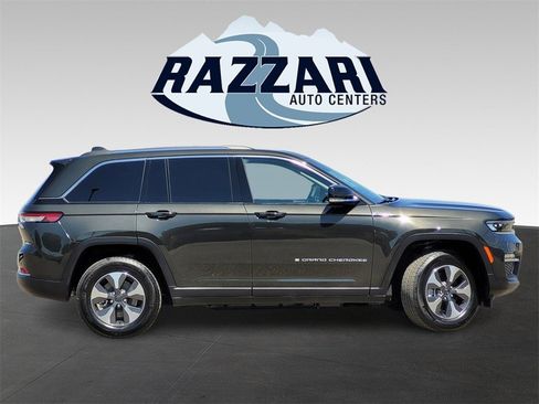 Used 2023 Jeep Grand Cherokee 4xe image 4