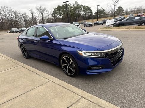 Used 2019 Honda Accord Sport image 6