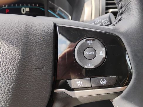 Certified 2024 Honda Odyssey Touring image 19