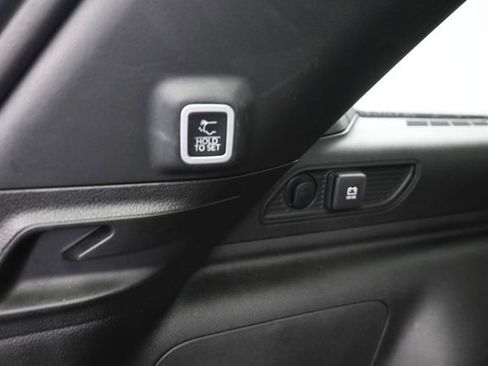 Used 2024 Jeep Grand Cherokee Limited 4xe AWD/4WD image 7