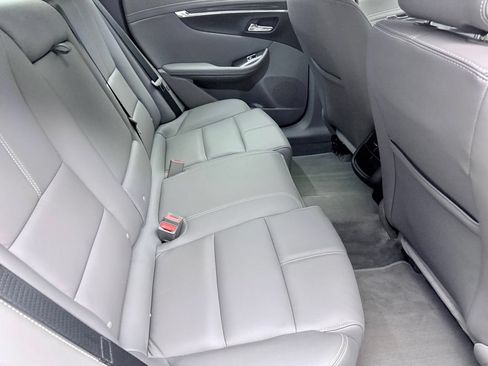 Used 2017 Chevrolet Impala LT w/ Leather Package FWD image 14