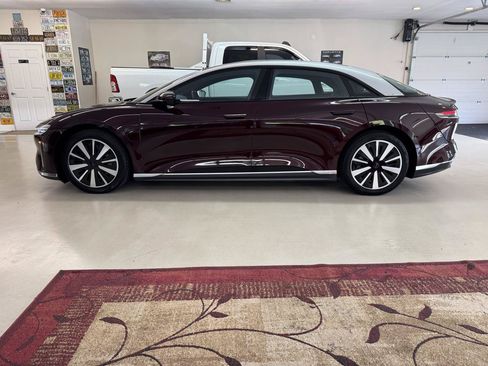 Used 2024 Lucid Air Touring AWD/4WD image 33