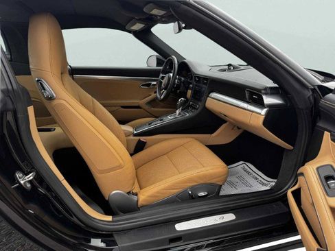 Used 2019 Porsche 911 Targa 4 image 37