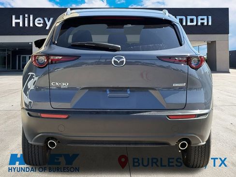 Used 2025 MAZDA CX-30 AWD 2.5 S w/ Preferred Package image 4